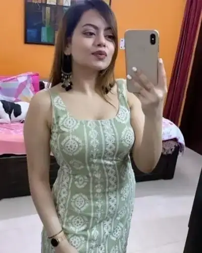 Call Girl in Umrangso